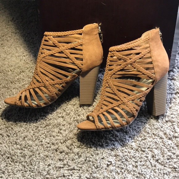 G by Guess Shoes - G by Guess women’s brown strappy sandal heels 8